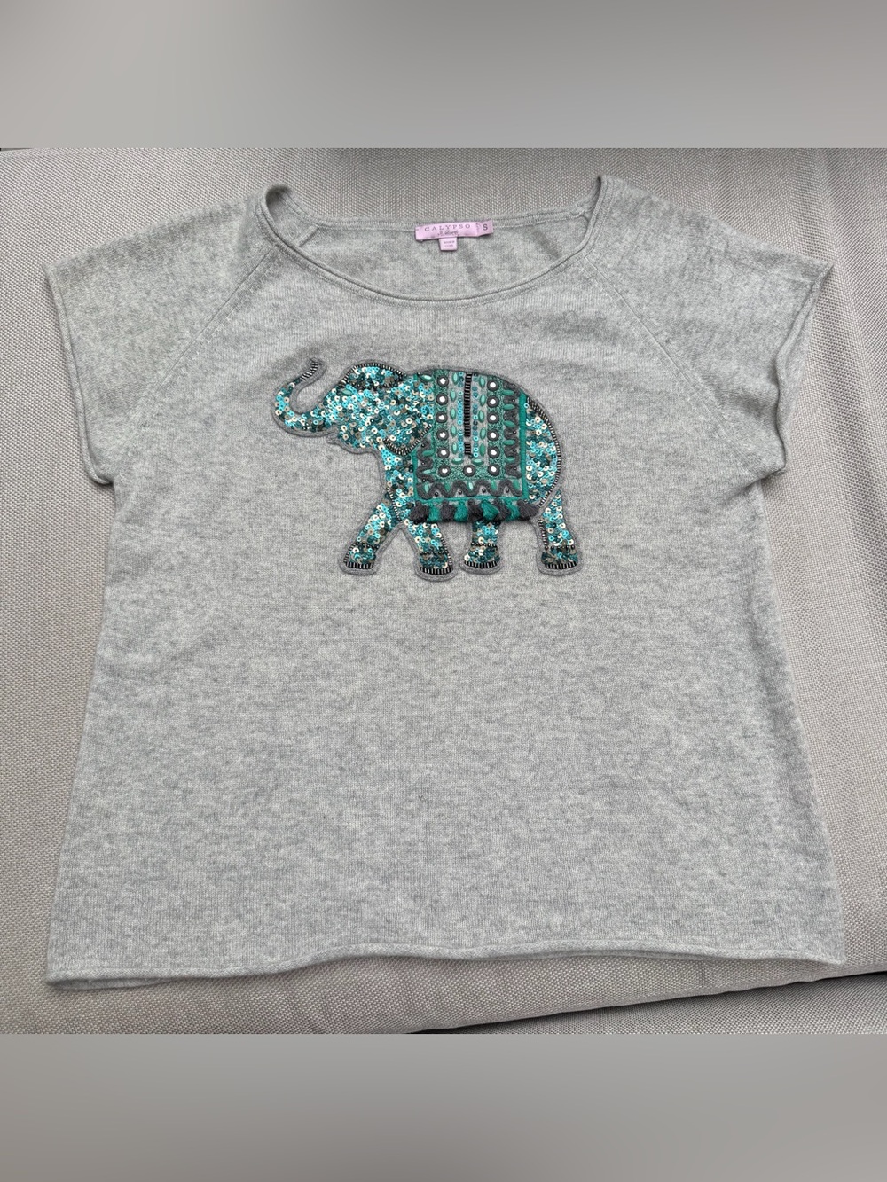 Calypso St. Barth Gray short sleeve cashmere pullover Top Teal Sequin Elephant S